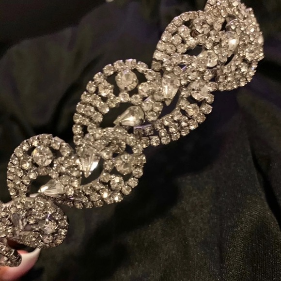 Beautiful headpiece main image 4